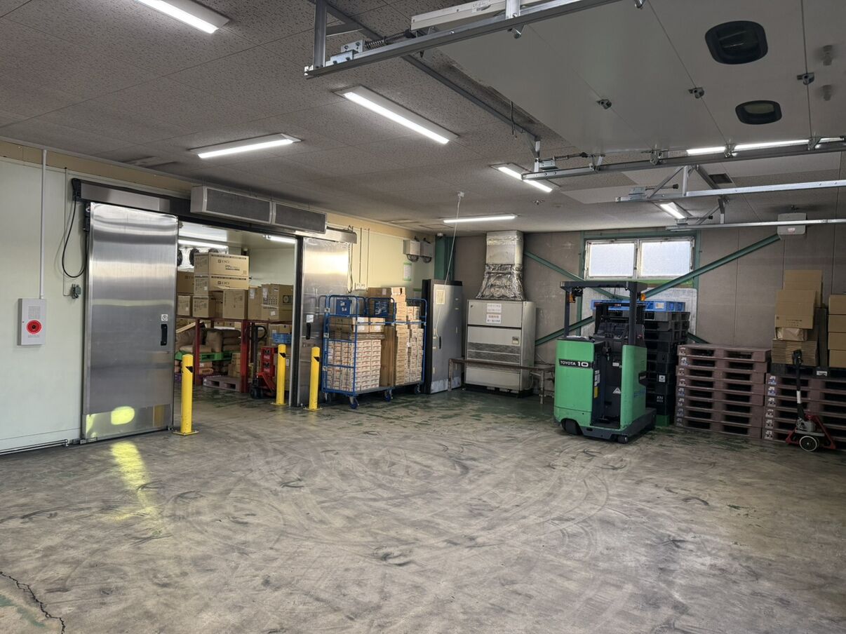 前室(荷捌き場)